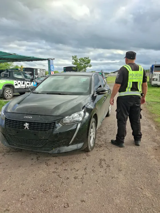 Imagen de WhatsApp 2025-11-30 a las 21.18.53_3a8b782d